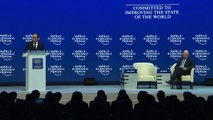 A Davos, Hollande appelle à agir contre le terrorisme et pour le climat
