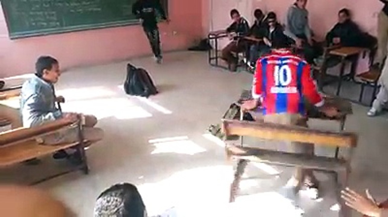 Modifiyeci Kardeşimiz Dersi Boş Bulursa