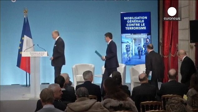 Frankreichs Verfassungsrat bestätigt: Eingebürgerte Migranten können bei schweren Straftaten Staatsangehörigkeit verlieren