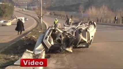 Takla Atan Araçtan Sağ Çıktılar