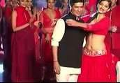 Manish Malhotra Fluirts With Sonam Kapoor in Front of Camera