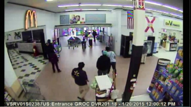 Suspect guy Tackles a Citizen wearing concealed weapons at Walmart