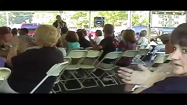 Scott Michael sings SWING DOWN SWEET CHARIOT at Elvis Week video