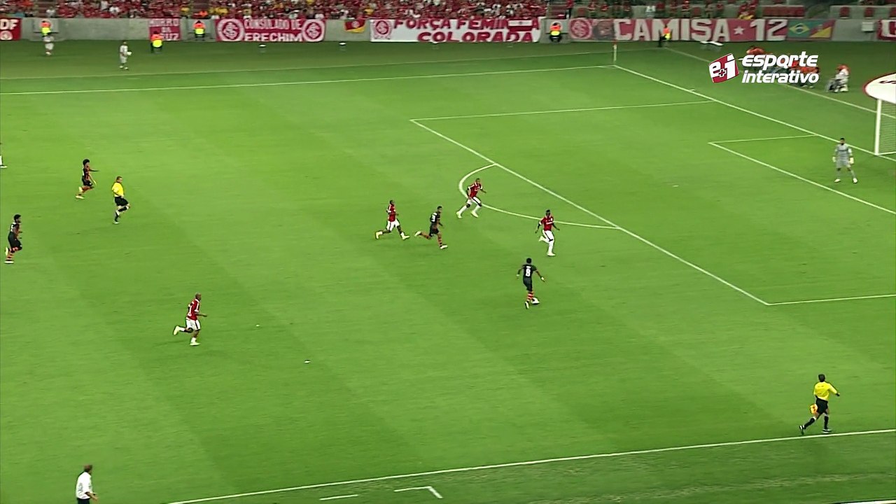 Mais um! Taison aumenta a diferença para o Shakhtar, mas também não comemora