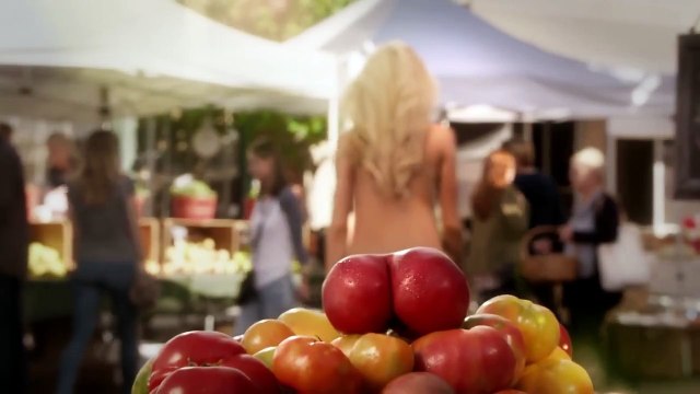 Carl's Jr : La publicité très hot pour le Super Bowl