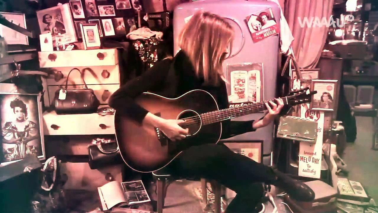 ENDIRECTO CHRISTINA ROSENVINGE