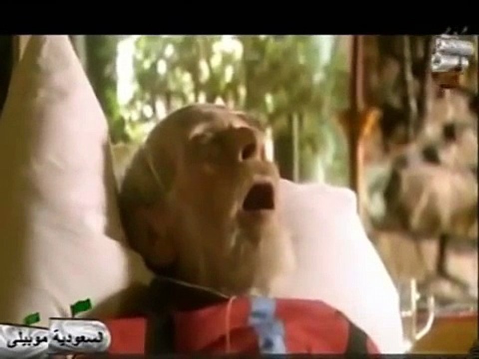 شاهد لحظة خروج الروح من الجسد . سبحان الله