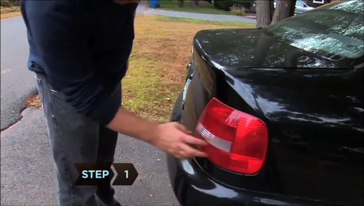 How to Replace a Brake Light