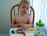 Amazing child, eating clip while he is near to sleeping