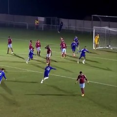 Le but à la Zlatan du jeune Kasey Palmer