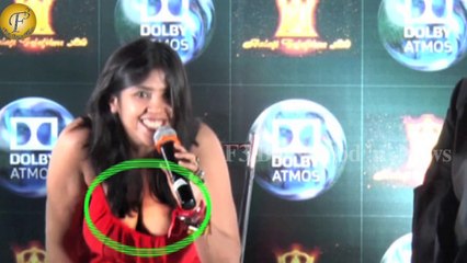 Ekta Kapoor's Wardrobe Malfunction , She showed Accidently or Purposely