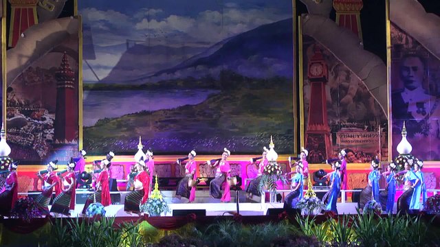 งานมะขามหวานนครบาลเพชรบูรณ์ 2/2558