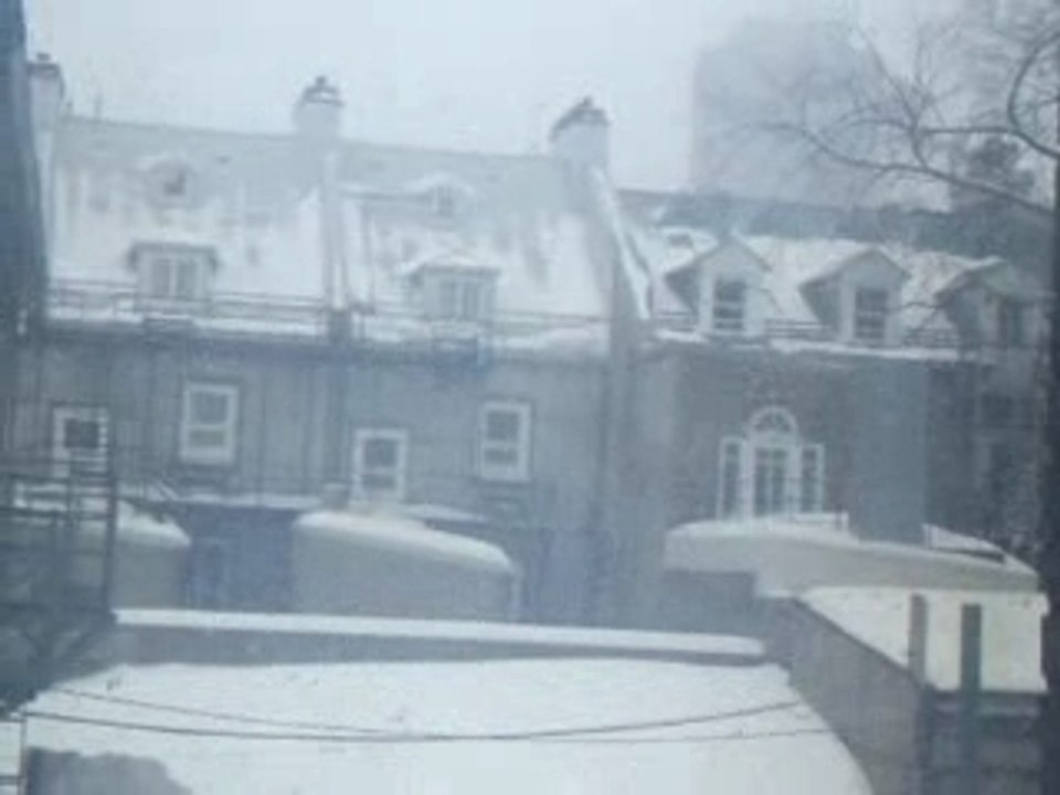 Il neige encore...