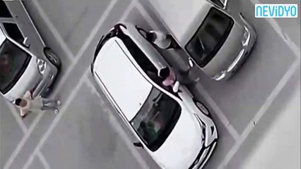 Kadın sürücü otoparkta dehşeti yaşadı!