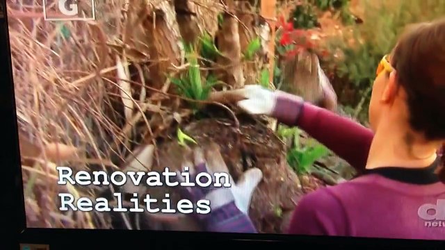 Fail : il manque de se décapiter lui-même avec sa tronçonneuse !