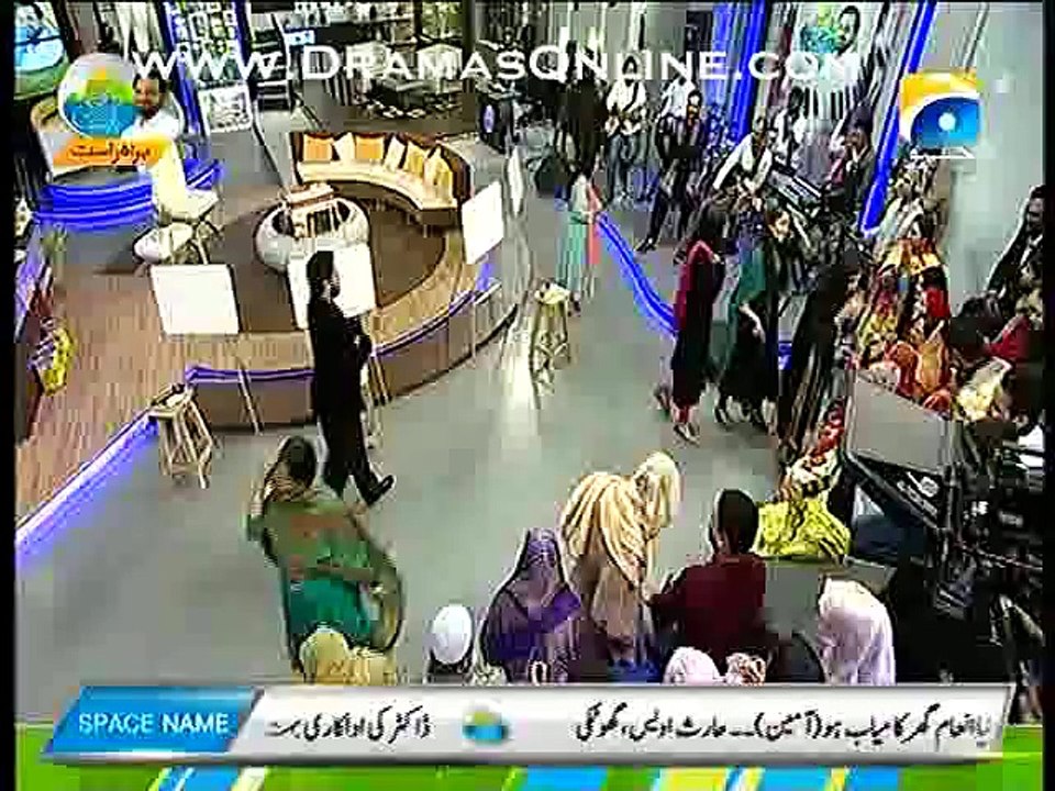 Aamir Liaquat Once Again Taunting Jeeto Pakistan & Fahad Mustafa of Not Giving Gifts To People