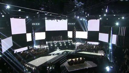 Top3 The Finalists Pump Up With We Will Rock You - THE X FACTOR USA 2013