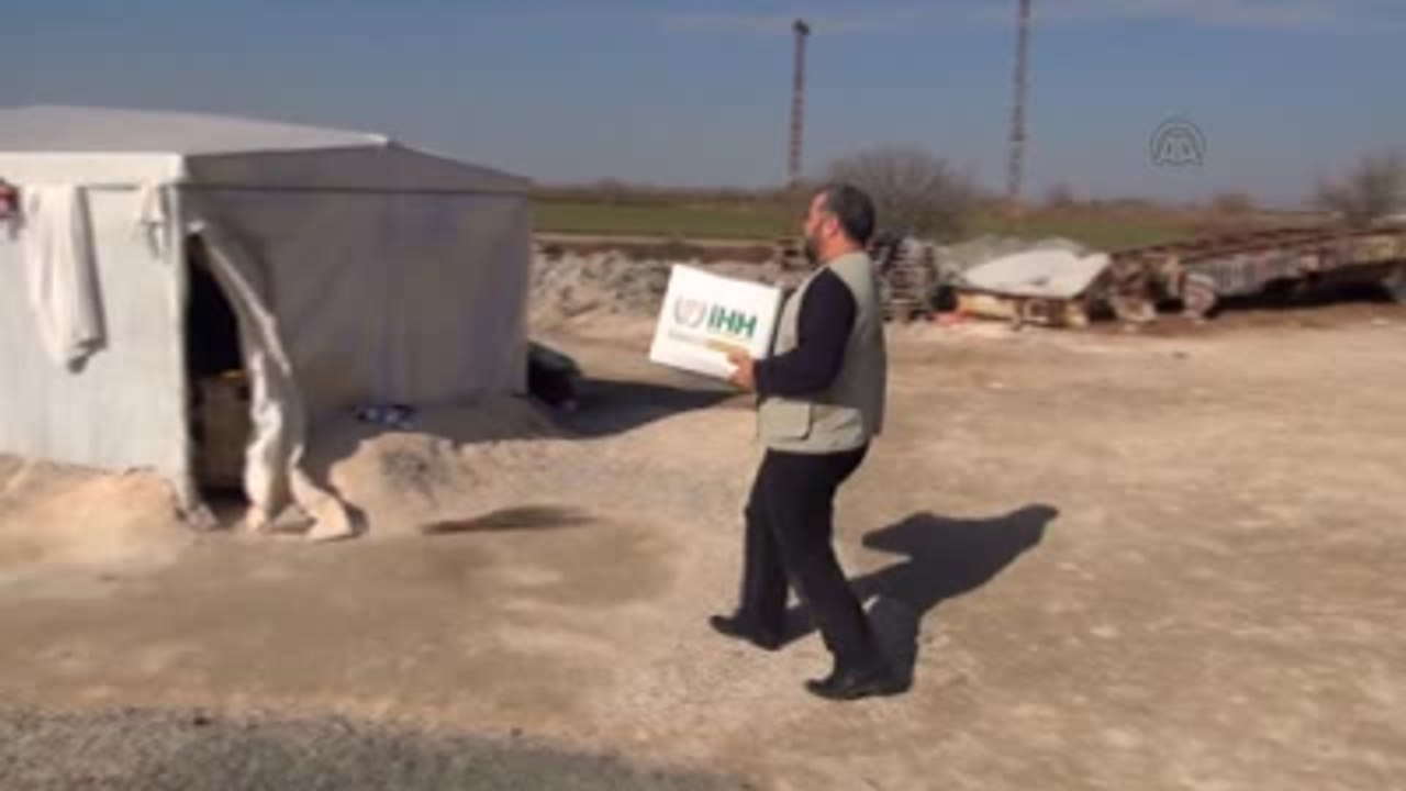 Çadırlarda Yaşayan Suriyeli Kürtlere Gıda Yardımı