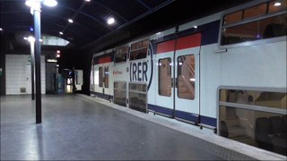 MI2N : Départ de gare de Marne La Vallée Chessy sur la ligne A du RER
