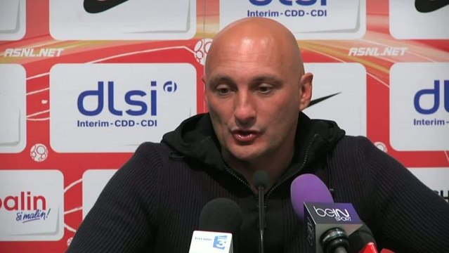 FOOT - L2 - TOURS - Pantaloni : «Sérieux et appliqués !»