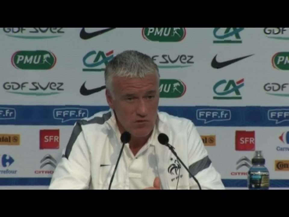 FOOT - BLEUS - Deschamps : «Pas de problème» avec Évra