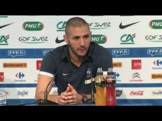 FOOT - BLEUS - Benzema : «Pas un problème d'attitude»