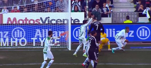 لقطة طرد كريستيانو رونالدو أمام قرطبة | الدوري الاسباني 2015