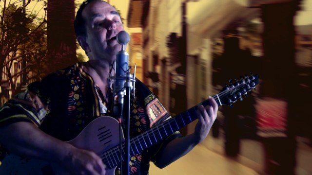 Winston K sings Sexy Sadie by The Beatles