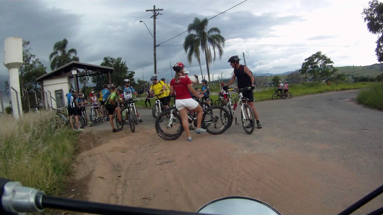 Trilha de Mountain Bike, Mtb, Trilha leve  Marlene Miranda,  Marcelo Ambrogi  e 40 amigos, 24 km, Taubaté, SP, Brasil, parte 27