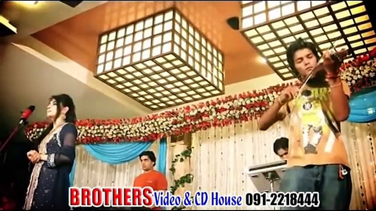 Gul Panra New Pashto ALbum Muhabbat Ka Kharsedale 2014 Hits Song - Pa Gham De Wara walam Zargia - YouTube