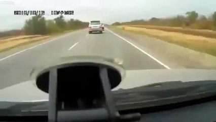 Driver takes revenge- He passes another car and hit the brakes