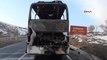 Yozgat'ta Seyir Halindeki Yolcu Otobüsü Yandı