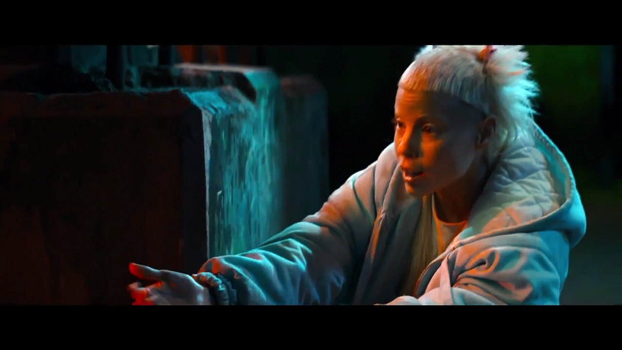 Chappie (2015 Trailer)
