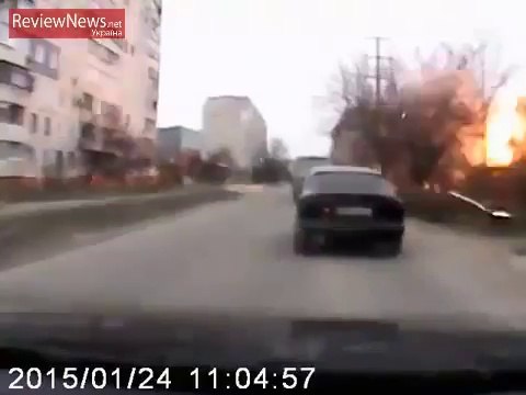 Amazing explosion in Ukraine - Dashcam footage
