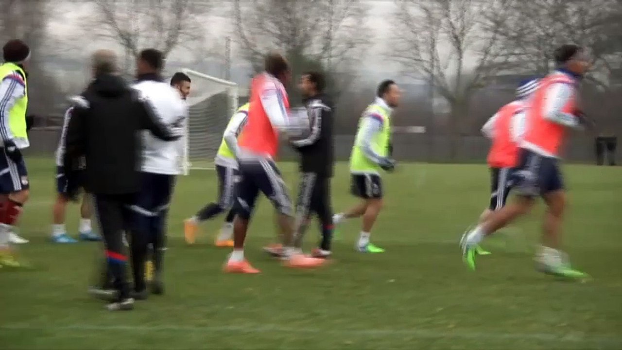 Spitzenreiter Lyon: 'Gegner haben Angst'