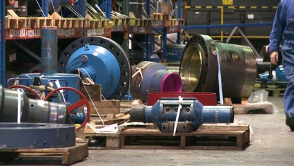 Drop in oil price means job cuts in Scottish town of Aberdeen