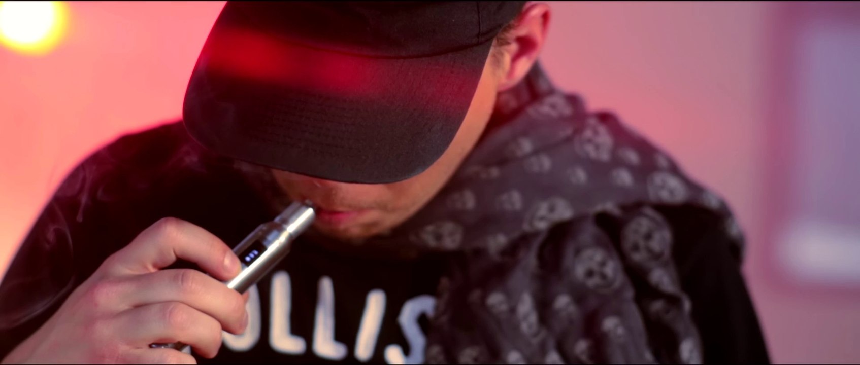 FAKEN - ELLE ME KIFFE GRAVE (clip)