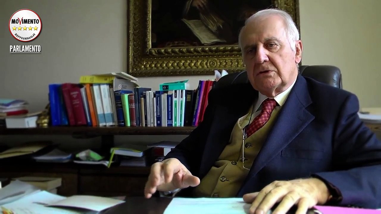 Nicola Morra intervista il prof. Pace: "Democrazia significa trasparenza" - MoVimento 5 Stelle