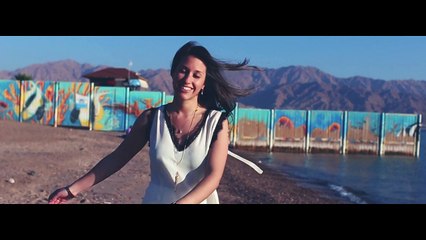 Ashley & Emma: save the date!