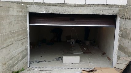 usi garaj sectionale automate cu telecomanda ieftine la pret mercadoors