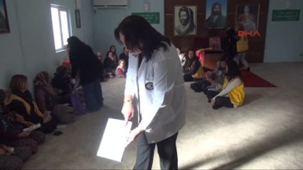 İzmir Lions Kulüpleri Üyelerinden Elmadere'de Seminer