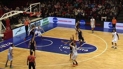 Donar speelt op de automatische piloot - RTV Noord