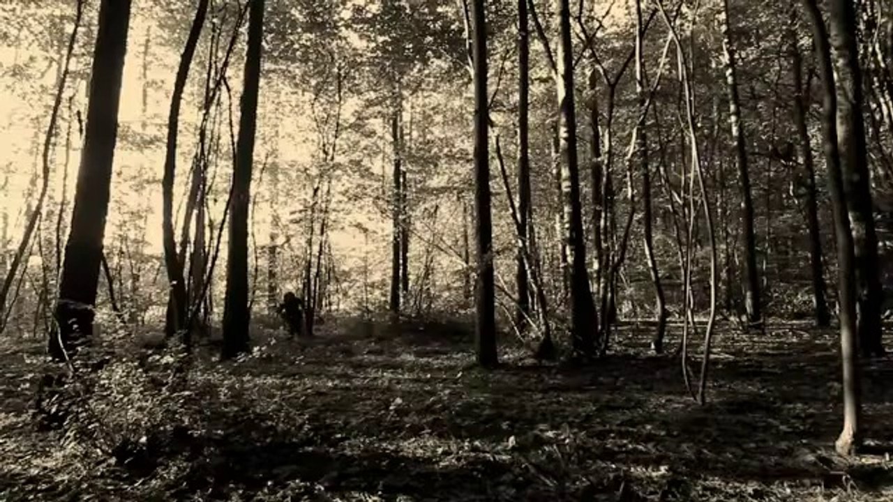 Viral Video- Lars Andersen- a new level of archery