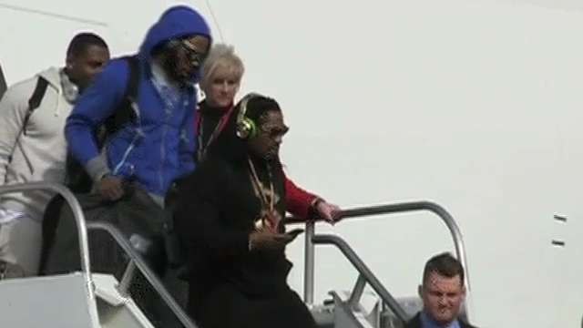 SB XLIX: Seahawks Arrive in Arizona