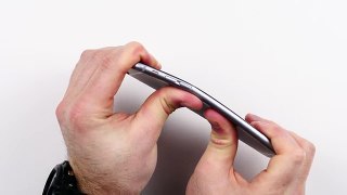 iPhone 6 Plus Bend Test - video by mohsinahnmad