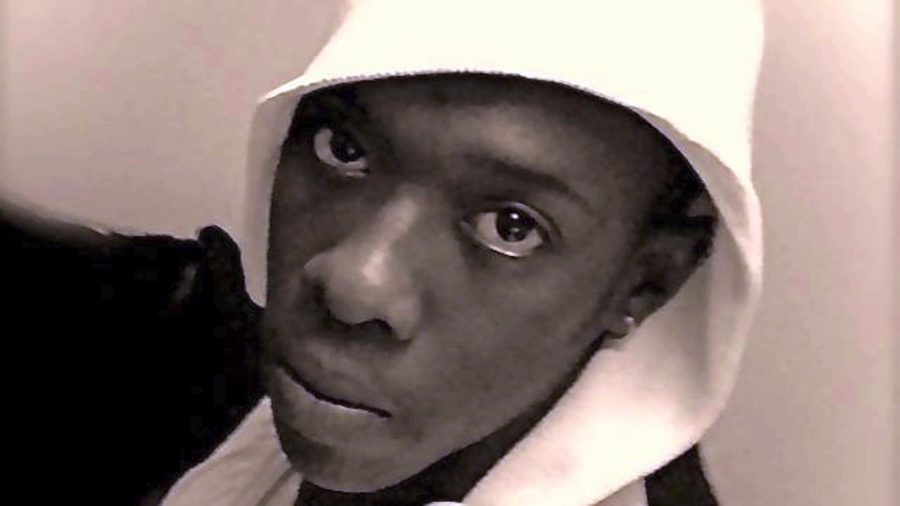 YAROSCAR-MARQUÉ (2001)
