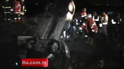 Dereye Uçan Otomobilin Kayıp Sürücüsü Aranıyor