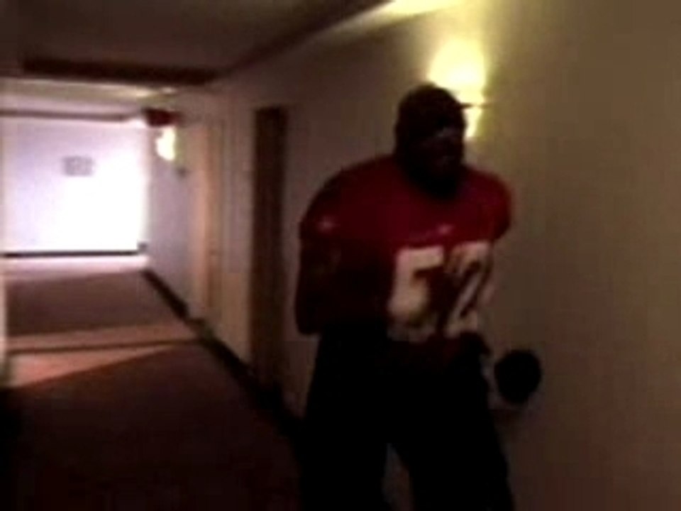 Terry Tate - Office linebacker - 03