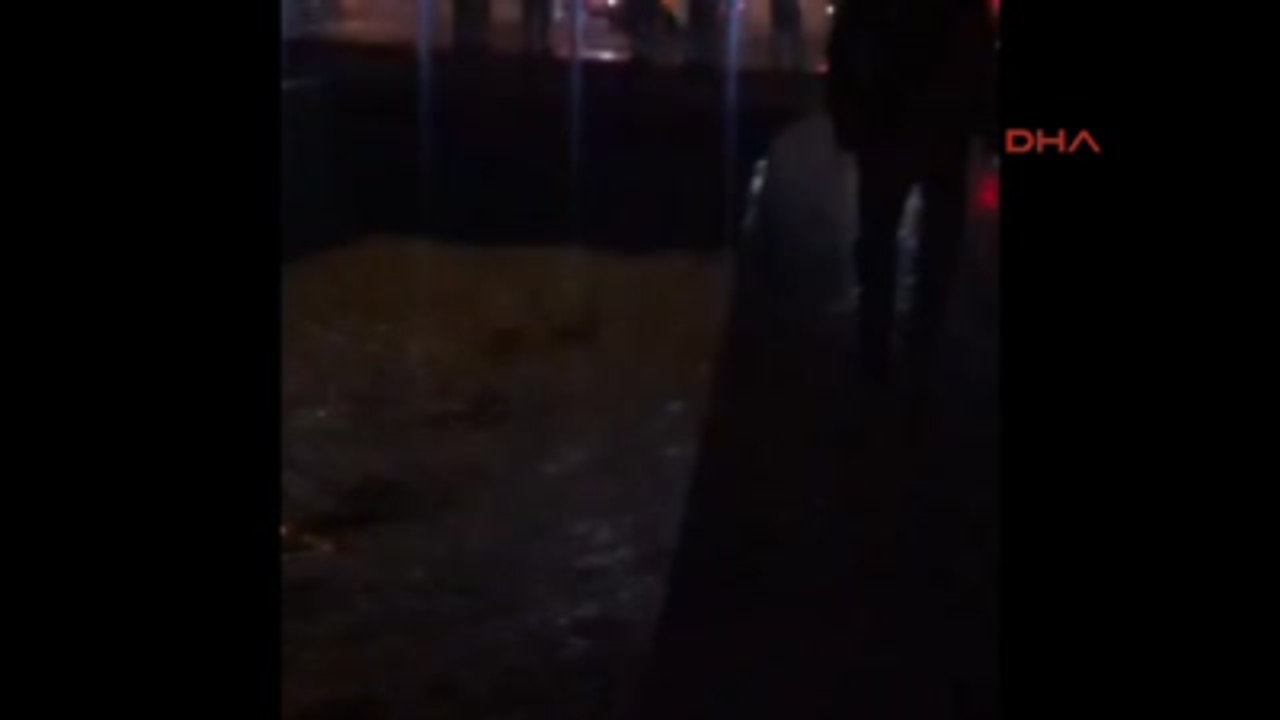 Çanakkale Çınarlı Deresi Taştı, Gökçeada'yı Sel Aldı Ek