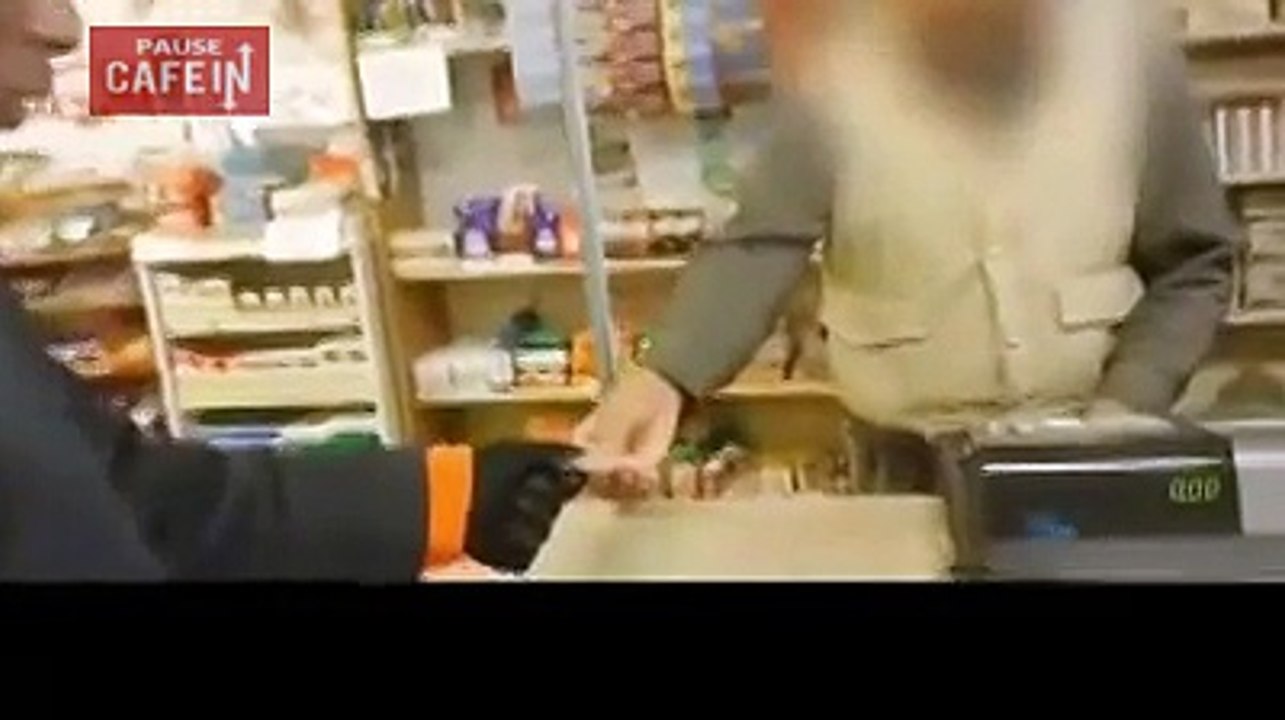 il donne un ticket de loto gagnant à un sdf